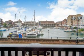 5, Key West, Eastbourne BN23 5TD