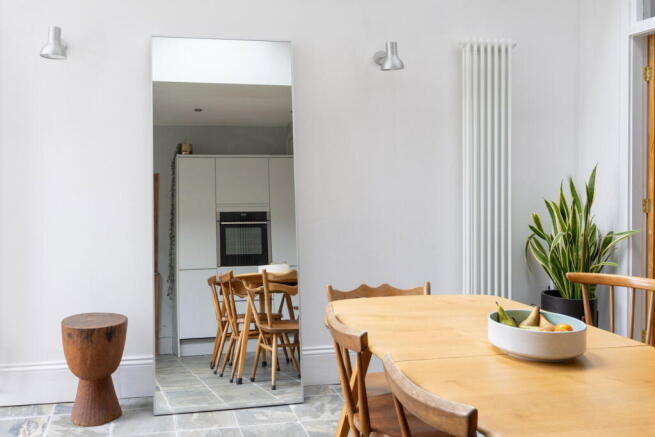 3 bed Terraced for sale Image 6