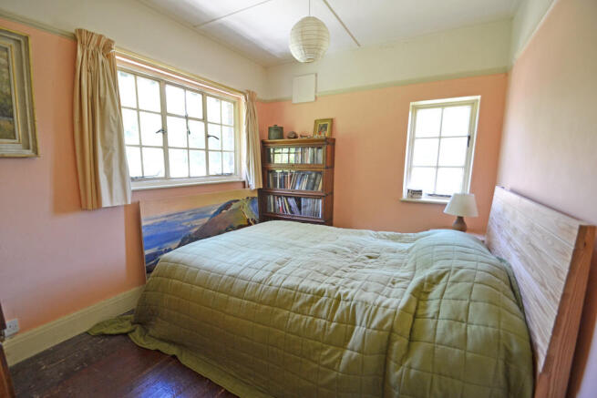 bed 4