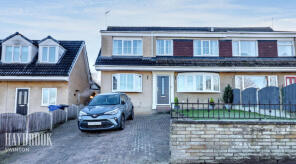 52, Burcroft Hill, Conisbrough, Doncaster DN12 3EE