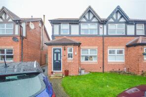 7, Kingsway Court, Ossett WF5 8EG