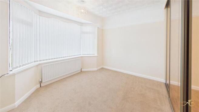 2 bed Bungalow for sale Image 5