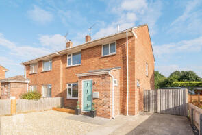 104, Northmoor Way, Wareham BH20 4ET