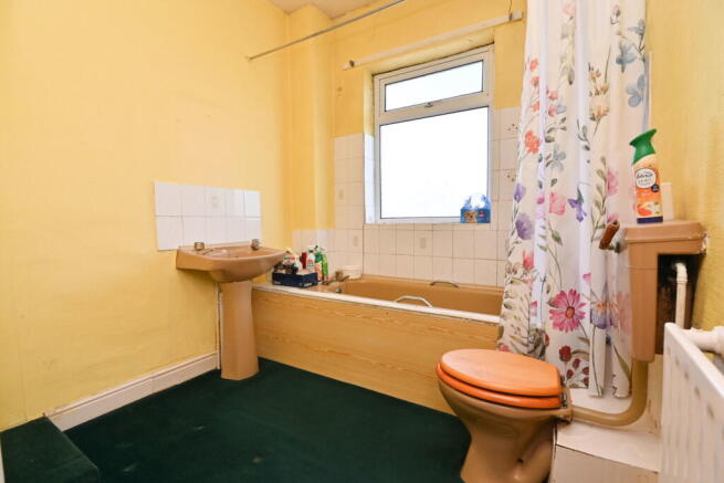2 bed Terraced for sale Image 12