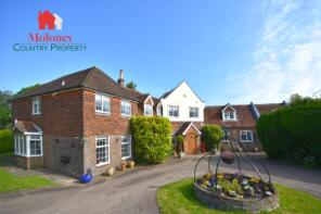 Pear Tree Cottage The Beacon, Cripps Corner Road, Staplecross TN32 5QR