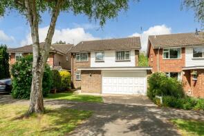 68, Long Fallow, Chiswell Green, St Albans AL2 3EE