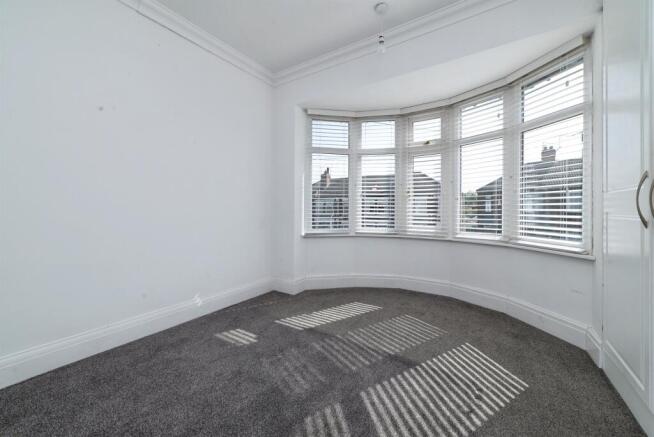 3 bed Terraced for sale Image 12