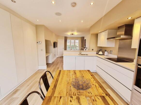 1246a715-20210323...