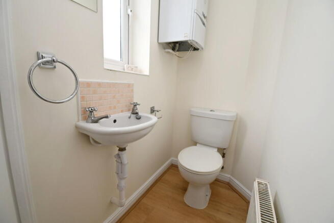 3 bed Semi-Detached for sale Image 7