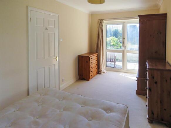 Bedroom One 1.JPG
