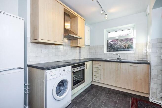 Kitchen (2)
