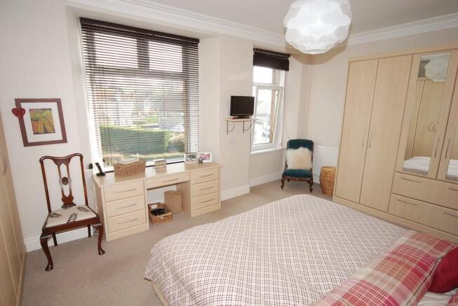 BEDROOM 1