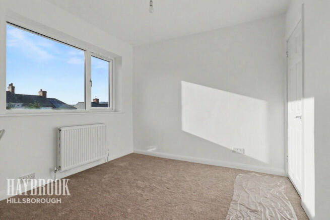 3 bed Semi-Detached for sale Image 11