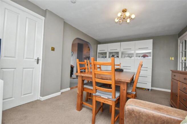 3 bed Semi-Detached for sale Image 12