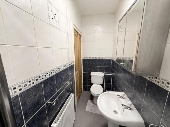 2 bed Terraced for sale Image 11