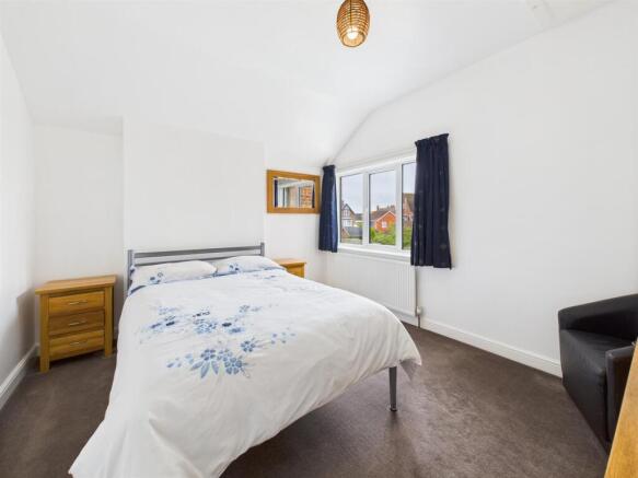 3 bed Semi-Detached for sale Image 7