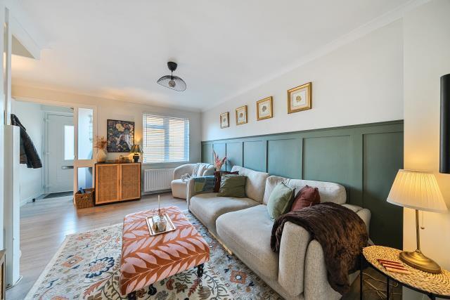 House in Reading, Kentwood - View 2