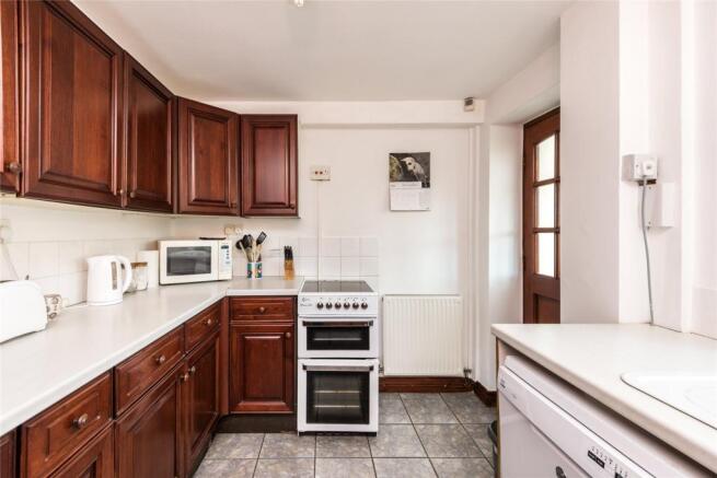 Kitchen Image 2