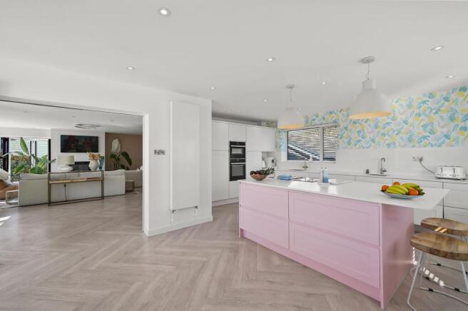Kitchen to Sitting Room