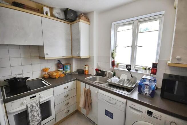 1f483db5-5d1f3a16f812ee859c913d5c0911faaa94c9b5a9.