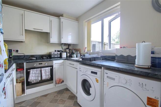 3 bed Semi-Detached for sale Image 4