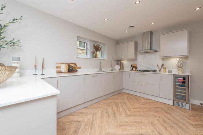 KITCHEN AREA