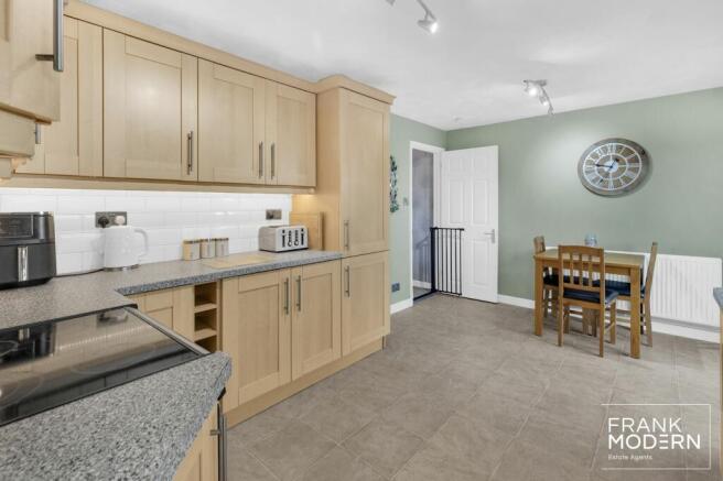 Kitchen / Diner