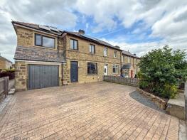 32, West Avenue, Honley, Holmfirth HD9 6HF