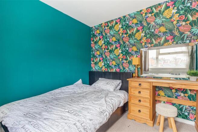 Bedroom-2-2.jpg