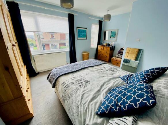 fountain st 16 bed 1 x 2.jpg