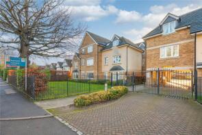 Flat 5, 71 75 Charter House, Church Road, Addlestone KT15 1BF