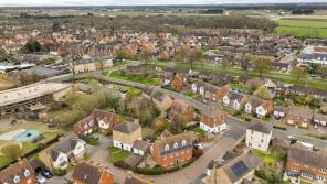 2, Ashton Close, Woodbridge IP12 2GS