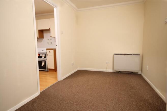 Lounge/Dining Room V
