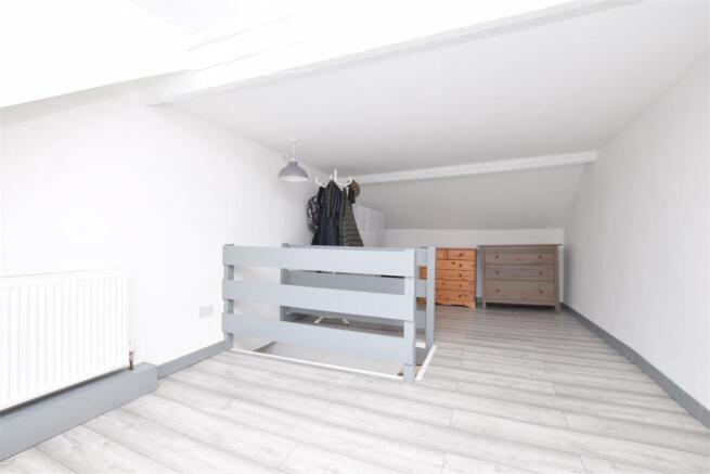 bed 2.JPG