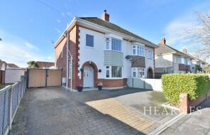 12, Castleton Avenue, Bournemouth BH10 7HP