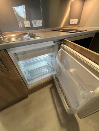 1 bed Flat for sale Image 5