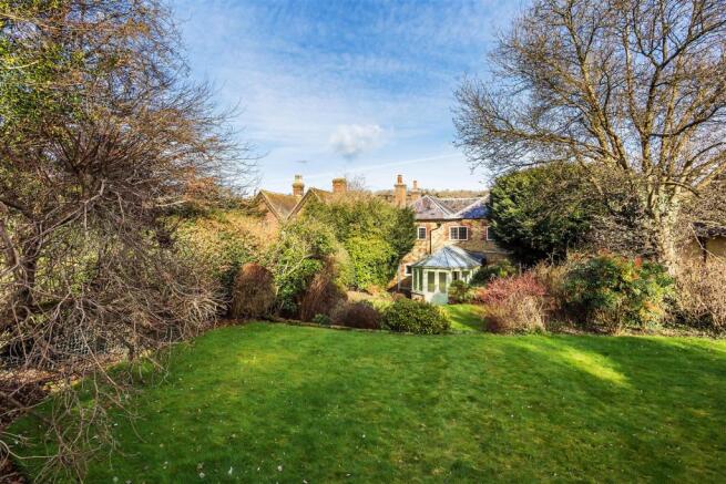 house. partnership Shere