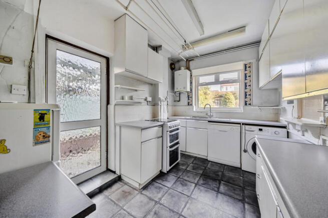 1421697-4-69a6c3c...