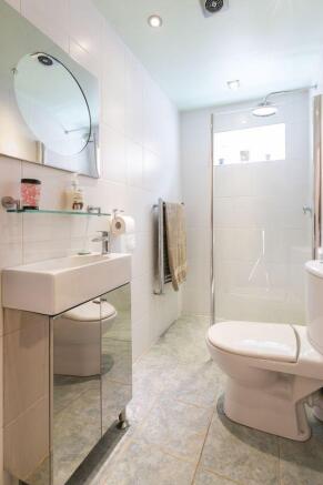 Ensuite 2