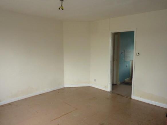 Lounge (Reverse)
