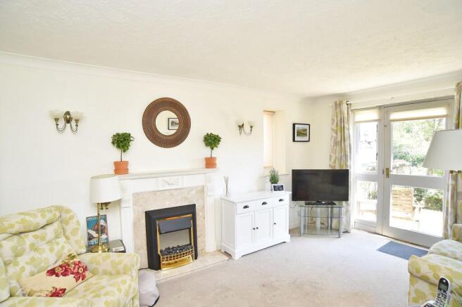 1 bed Retirement Property for sale Image 7