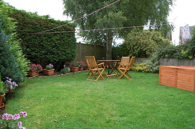 Garden 1.JPG