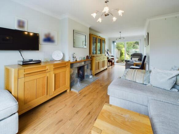 Sitting & Dining Rm