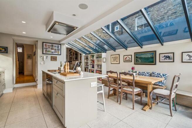 FOR SALE - Duke Road, W4