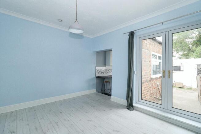 2 bed Terraced for sale Image 9