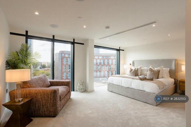 3 bed Penthouse to rent Image 4