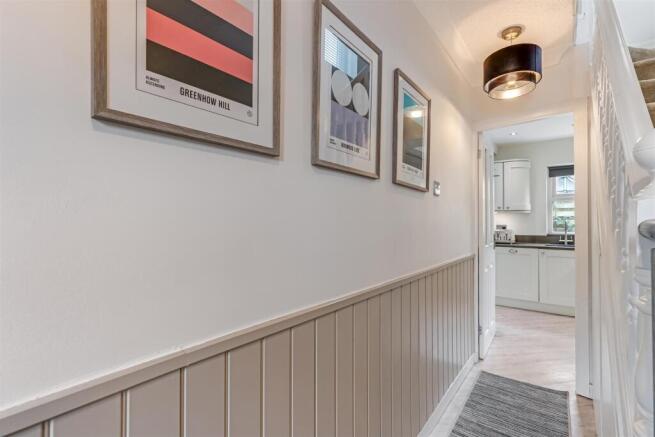 3 bed Semi-Detached for sale Image 12