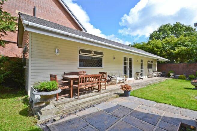 Summer House