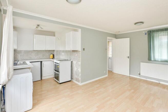 Kitchen/reception