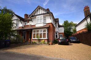 121b, York Road, Woking GU22 7XR